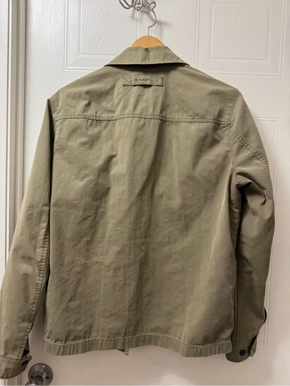 Gant Men's Olive Green Lightweight Zip Jacket